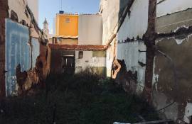 Urban land for housing construction - downtown Portimão