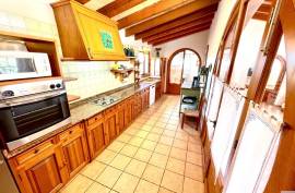 RUSTIC PROPERTY WITH TOURIST LICENSE IN CALA MURADA, MALLORCA