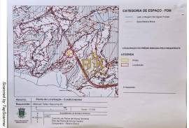 Excellent land with sea view in the Belanário
