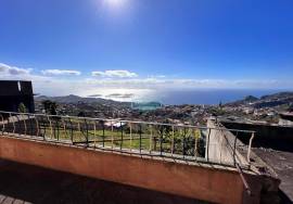 Villa Câmara de Lobos Marinheira