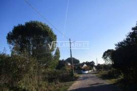 Urban land with 2450 m2 for the construction of 5 villas located near Tomar