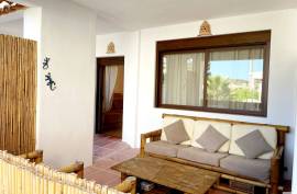 GROUND APARTMENT ON THE BEACH IN CALA VADELLA