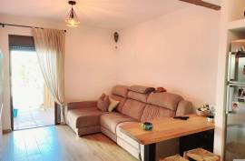 GROUND APARTMENT ON THE BEACH IN CALA VADELLA