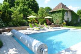11 Bedroom - House - Limousin - For Sale