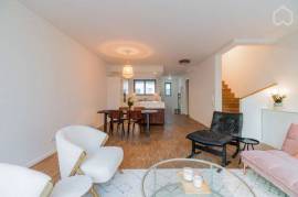 Lovely, spacious townhouse on the border of Kreuzberg and Mitte