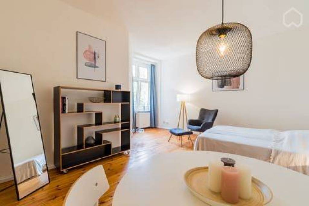 Modern renovierte Altbauwohnung im beliebten Bötzowviertel