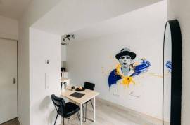 New micro apartment with tiny house character in city centre