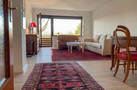Idyllic Quickborn with good connections to Hamburg city centre and golf course just arround the corner