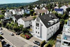 Luxurious Penthouse in Hofheim am Taunus: Living Above the City's Rooftops