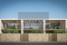 Exclusive Villa with 3 Suites, Patio, Balcony and Garage - São Félix da Marinha Exclusive Villa with 3 Suites, Patio, Balcony and Garage - São Félix da Marinha