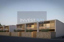 Exclusive Villa with 3 Suites, Patio, Balcony and Garage - São Félix da Marinha Exclusive Villa with 3 Suites, Patio, Balcony and Garage - São Félix da Marinha