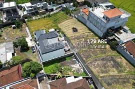 Discover Tranquil Living: Prime 179 Sqm Land Plot in Padonan – Canggu for Sale Leasehold