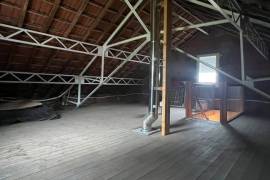 €170200 - Pretty town house with beautiful garden and lovely views