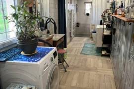 €170200 - Pretty town house with beautiful garden and lovely views