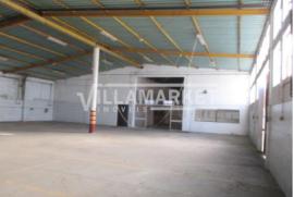 Industrial warehouse in Bemposta (Abrantes), on a plot of land with 5,000 m², just outside the town.