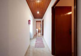 House with land for sale in Marmelete - Monchique
