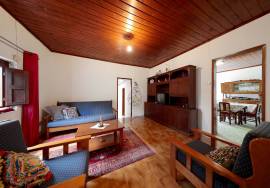 House with land for sale in Marmelete - Monchique
