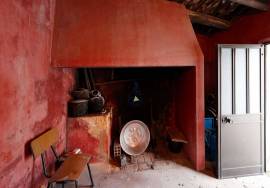 House with land for sale in Marmelete - Monchique