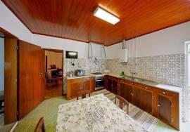 House with land for sale in Marmelete - Monchique