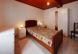 House with land for sale in Marmelete - Monchique