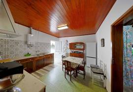 House with land for sale in Marmelete - Monchique