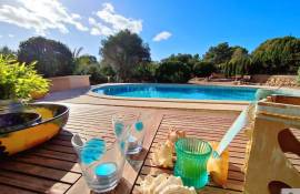 INDEPENDENT HOUSE WITH POOL IN CALA MURADA