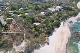 Exceptional Titled Beachfront Homesite: Lot For Sale In Playa Langosta