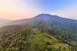 Celeste Mountain Lodge: Mountain Hotel/Resort/Hostel For Sale in Bijagua