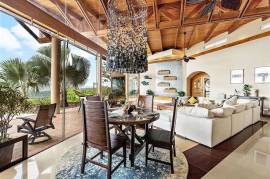Villa Dos Playas: The Most Epic Ocean Views Along the Coast!