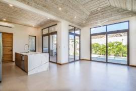 Casa Bromelia: At Tamarindo Park Elegant Fully Furnished Home with Mountain Views!