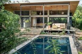 Casa Salomon: Two Stunning Houses and Expandable Land with Four Water Connections