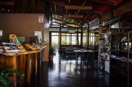 Restaurante La Casona: Exceptional Restaurant for Sale at the Foothills of Volcan Tenorio