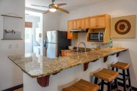 Surfside Tower 205: Spacious 3 Bedroom Condo by the Beach