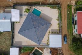 Villa Ayala: For Sale 2 new modern houses with pool, few minutes to playa Grande!
