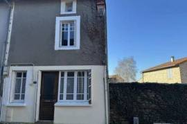 HAUTE VIENNE - Small cute townhouse in Chateauponsac