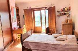 Beautiful 4 + 1 Villa with Swimming Pool and large plot near São Bras de Alportel