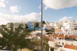 Renovated 2+1 bedroom apartment located just a few meters from the beach - Albufeira