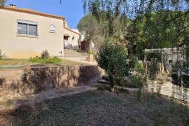 Charming Villa With Independent Studio and Garden