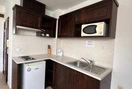 1 BED pool view apartment on the first s...