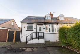 4 bedroom, Detached bungalow for sale