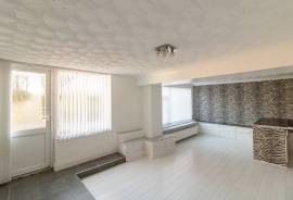 4 bedroom, Detached bungalow for sale