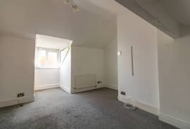 4 bedroom, Detached bungalow for sale