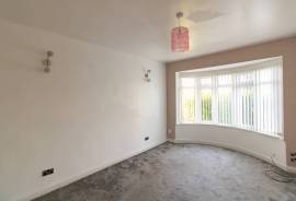 4 bedroom, Detached bungalow for sale