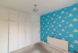 4 bedroom, Detached bungalow for sale