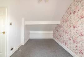 4 bedroom, Detached bungalow for sale