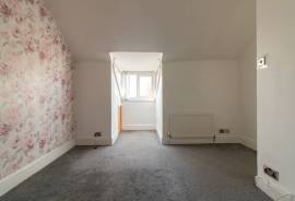 4 bedroom, Detached bungalow for sale