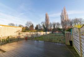 4 bedroom, Detached bungalow for sale