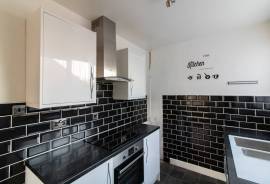 4 bedroom, Detached bungalow for sale