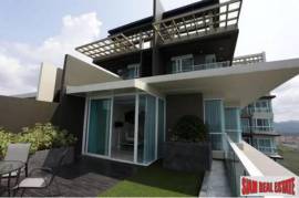 Penthouse in Bangsaray Beachfront Condominium with Direct Seaview- Pattaya