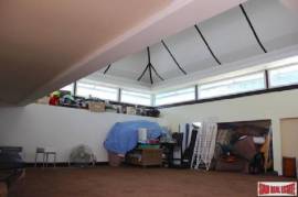 Pool Villa near the beach for Sale in Na Jomtien Pattaya
